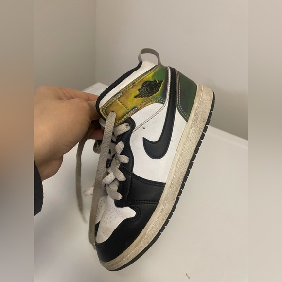 JORDAN 1 mids. “Heat reactive” reflective excellent condition - Picture 4 of 7